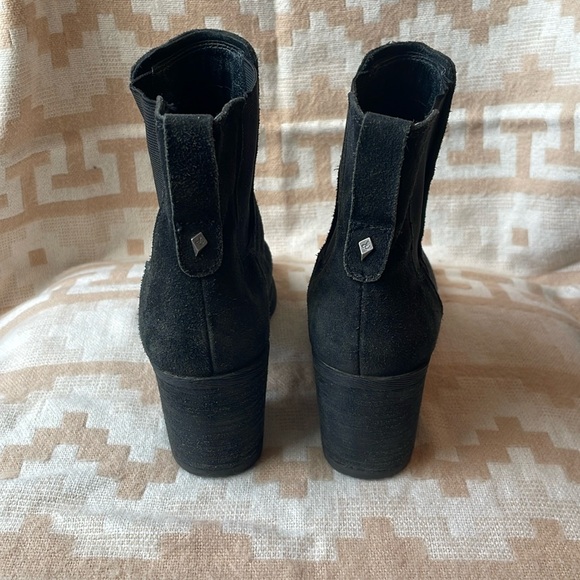 Sam Edelman 7.5 Black suede booties - Picture 3 of 5